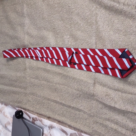 Tie - Picture 4 of 5